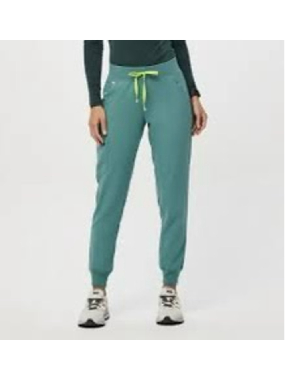 FIGS Scrubs Set - Picture 2 of 10